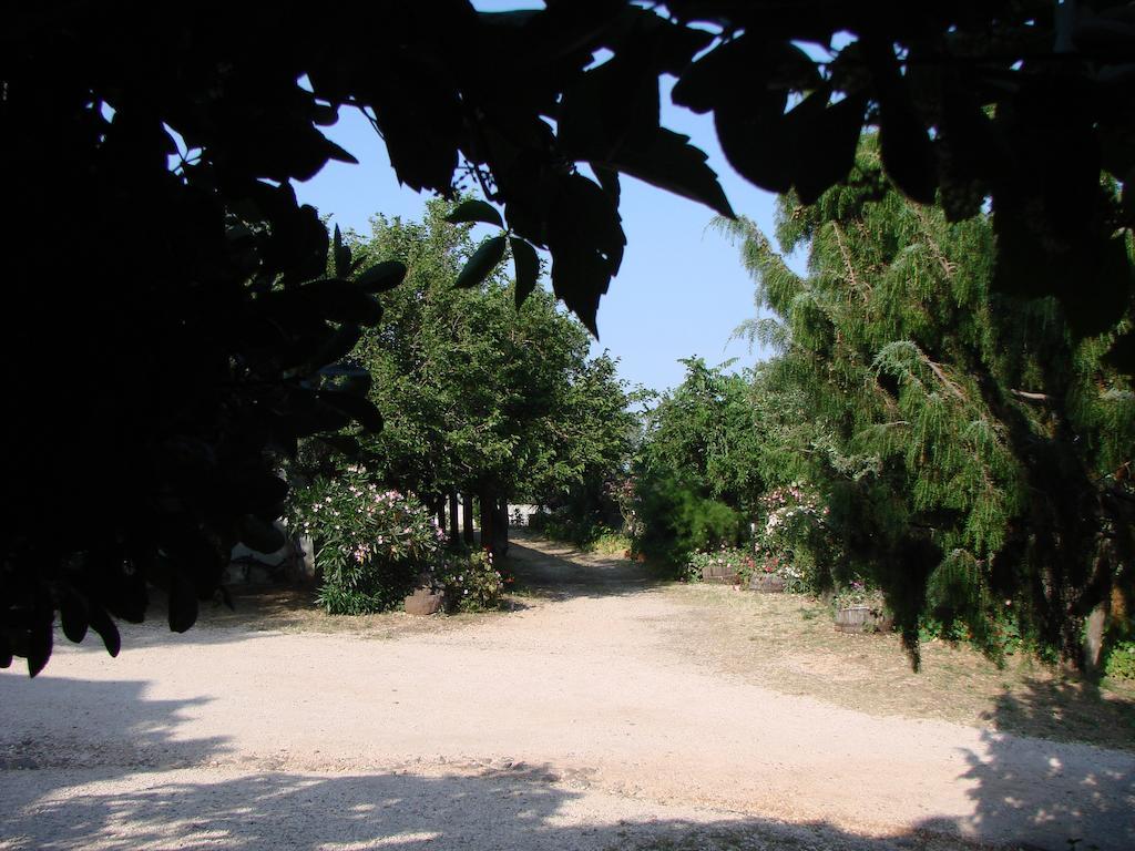 Agriturismo Su Tiresi Кала-Гононе Экстерьер фото